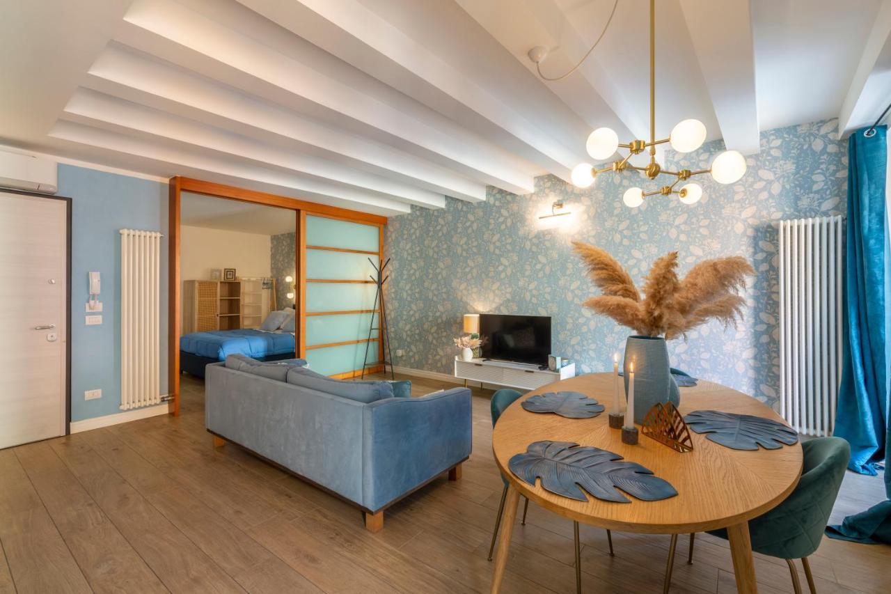The Cozy Loft, Un Angolo Alla Moda Nel Cuore Di Verona Exterior photo