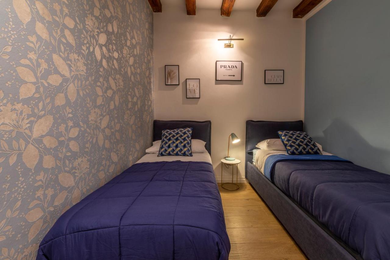 The Cozy Loft, Un Angolo Alla Moda Nel Cuore Di Verona Exterior photo