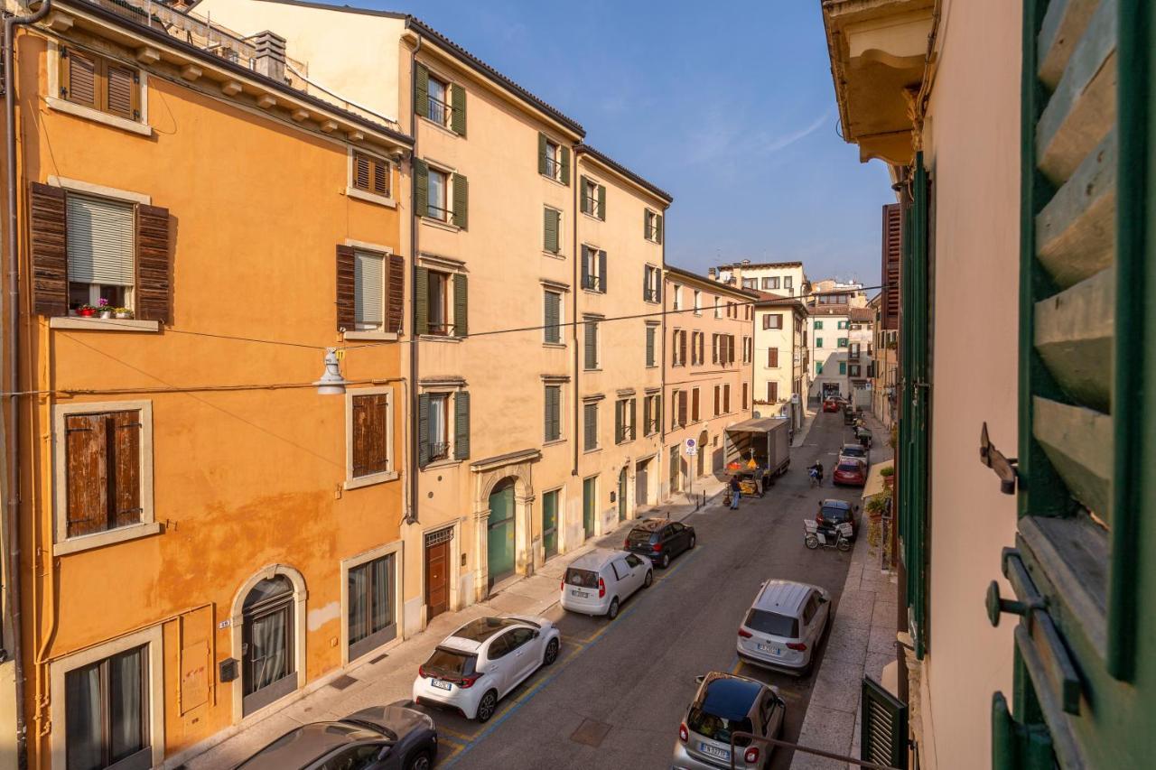 The Cozy Loft, Un Angolo Alla Moda Nel Cuore Di Verona Exterior photo